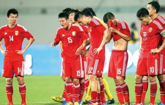 国足究竟有多垃圾?就连前国脚范志毅都看不下