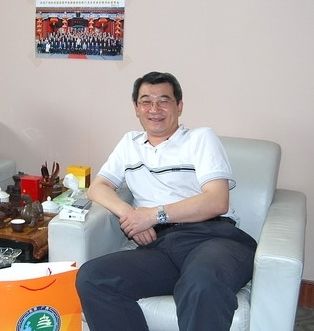 2018广西省最有钱的10个人,冯小华75亿元成首