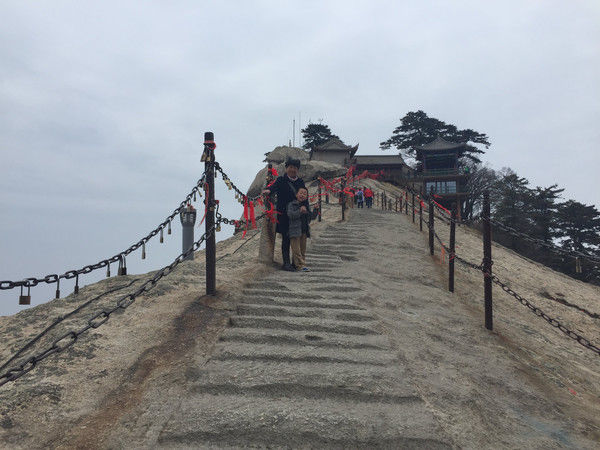 沧海笑,滔滔两岸潮,浮沉随浪记今朝--2016.3.15