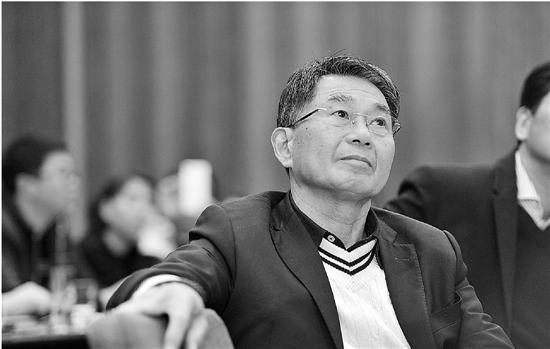 普顿老总_凯特·阿普顿(3)