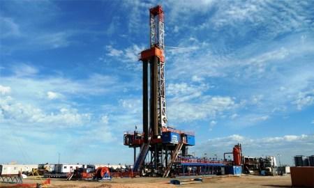 中国石油资源稀缺,为什么还要往外出口石油?看