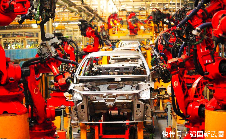 中美科技战发生神反转,美国做出退步,中国应放