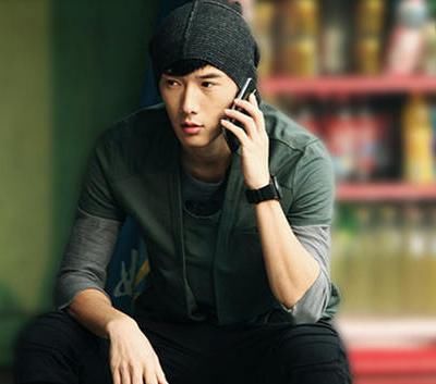 杨幂工作室艺人基本个个爆红,迪丽热巴高伟光