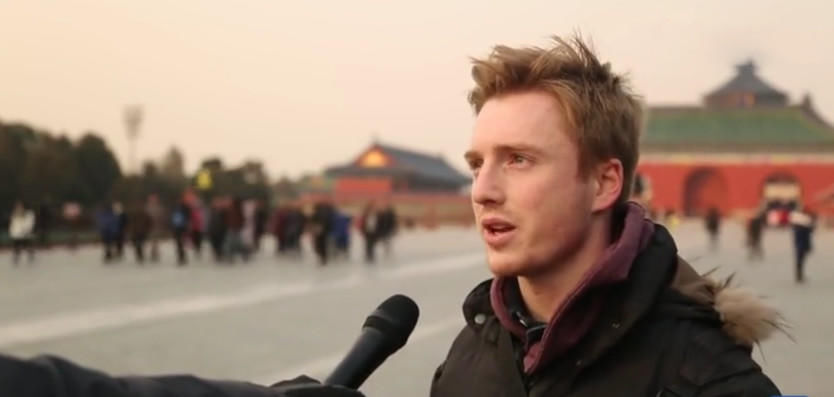 来中国游玩的外国人竟如此评论中国,而国人毫