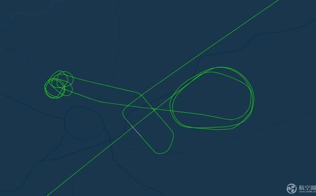 国航飞上海国际航班A330飞机疑燃油泄漏 紧急