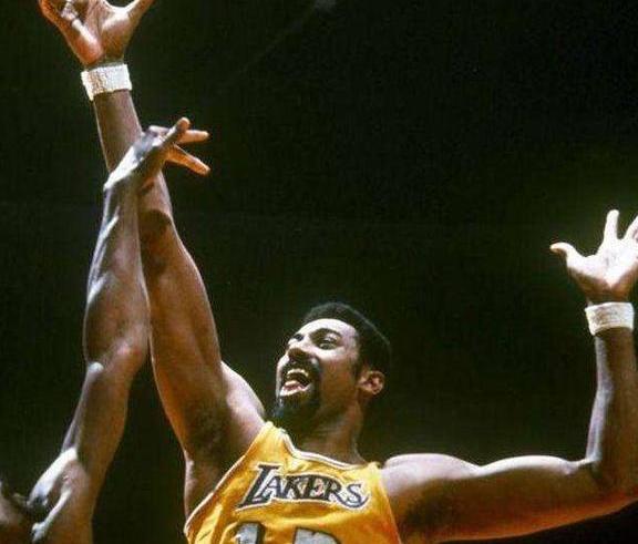 世界体坛5大难以打破的纪录:梅西单赛季91球垫