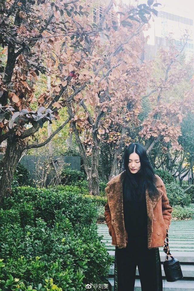 大表姐刘雯私服简直是女孩冬日穿搭的教课级示