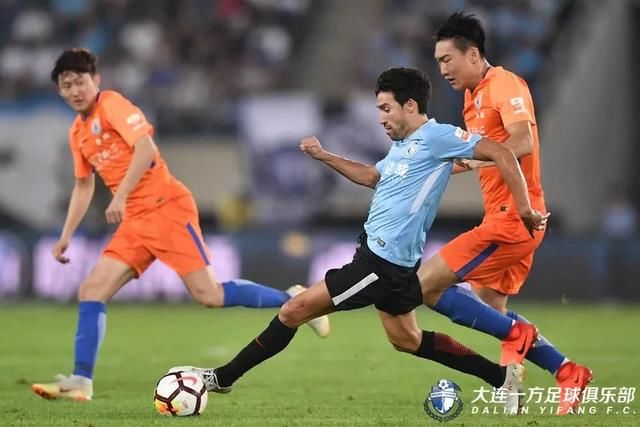 中超第21轮战报+最新积分榜 大连一方4比3山