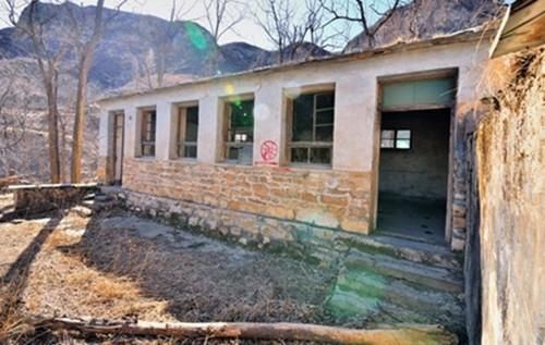 9岁孩子不想读书,妈妈机智教育,回家后孩子哭