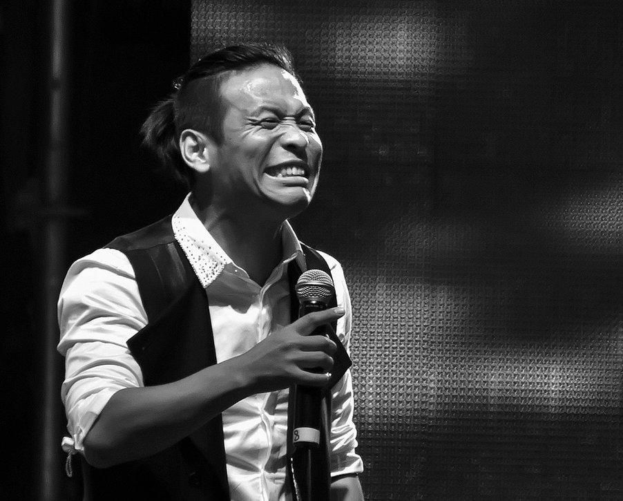 广州恒大黑人混血小球员入中国国家队!球迷:他