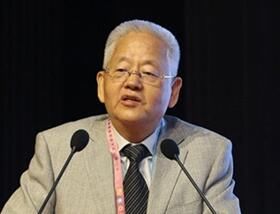 做个教师容易吗?每天伏案工作还被颈椎病缠上