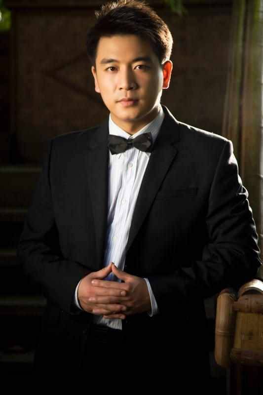 战狼2最终票房或破56亿, 但吴京少不了这个八三年小伙伴