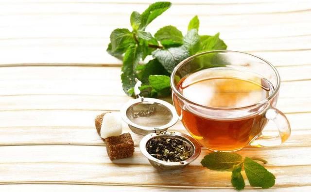 男人40岁以后,有这3个特征,说明你更易长寿!