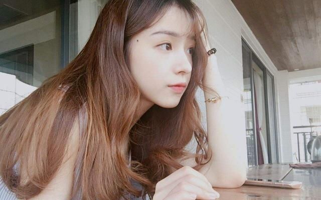 回归斗鱼二珂素颜曝光!粉丝齐呼不可思议,网友