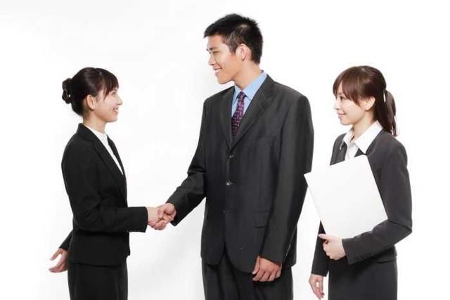 面试官:好朋友微信朋友圈屏蔽你怎么办?女子机