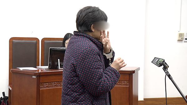 丈夫被骗去世家中遭窃 老太狂偷东西"报复社会"-第4张图片-大千世界 丈夫被骗去世家中遭窃 老太狂偷东西"报复社会"-第4张图片-大千世界