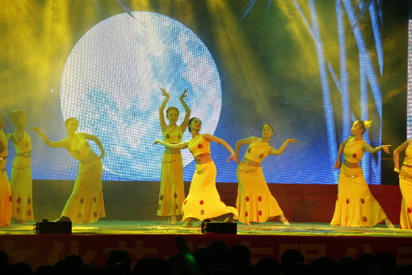 邢台一中:让青春和梦想在校园闪光