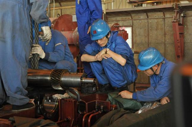 丹心妙手“治”杂症——记华能上海电力检修公司高级技师王健 丹心妙手“治”杂症——记华能上海电力检修公司高级技师王健