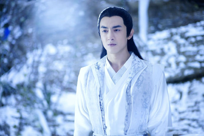 林更新赵丽颖《楚乔传》冰湖剧照,网友:好希望