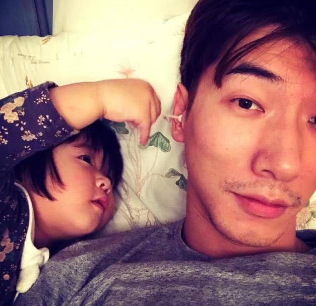 张悦轩妹妹近照曝光,长相一言难尽,网友:张亮基