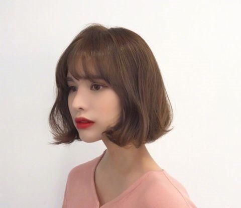 2018女生短发烫发流行款图片 短发怎么烫年轻