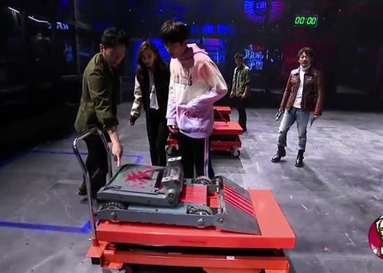 angelababy李晨再合体,林更新加入热血综艺