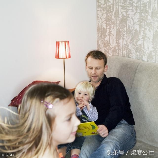 社会总是指责女方要车要房,为何不思考男方除