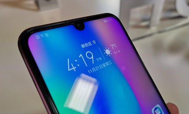 荣耀10青春版真机上手, 说说这款手机的优缺点