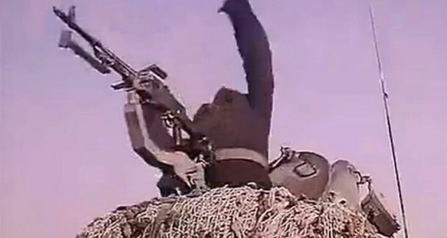 印度拍神剧 印巴战争电影 一个人摧毁整个坦克