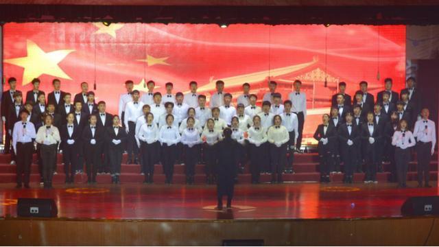 哈理工荣成学院纪念改革开放40周年、庆祝建院10周年合唱比赛