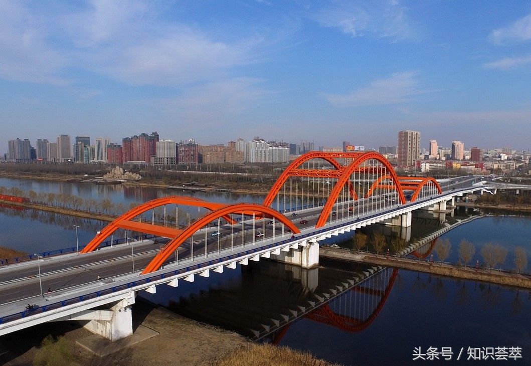 山西第二人口大市,人口约450万,拥有高铁和1座机场