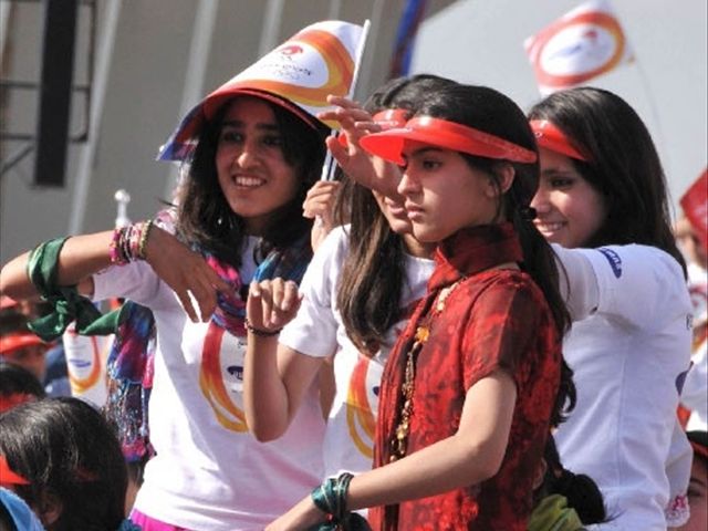 巴基斯坦美女去中国打工!困难重重,网友:这代价