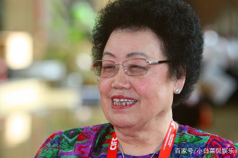 18年中国5大女富豪排行,张茵垫底,董明珠42亿