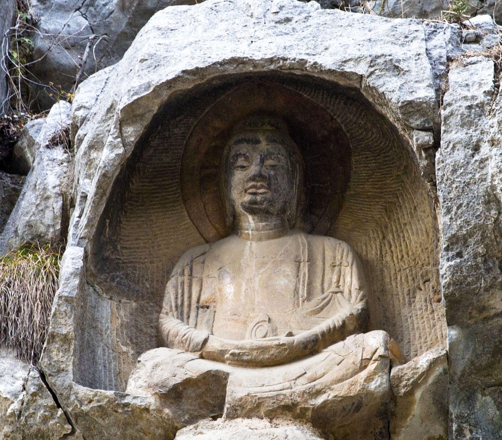 历尽千年的唐初石刻造像 千佛崖石窟 历尽千年的唐初石刻造像 千佛崖石窟