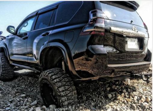 普拉多霸气改装,秒变黑金刚