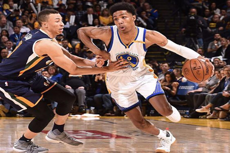 麦考NBA季后赛生涯最高分 勇士36分大胜马刺