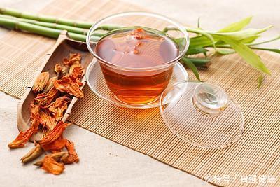 33岁男子每天应酬喝酒,突发腹痛,竟是得了肝癌