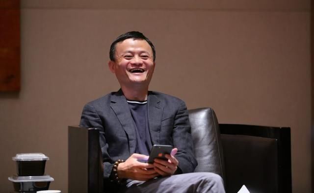 阿里巴巴的最大股东是日本软银集团!那阿里还