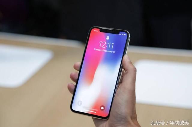 新iPhone双卡有戏!价格腰斩确实不太可能!