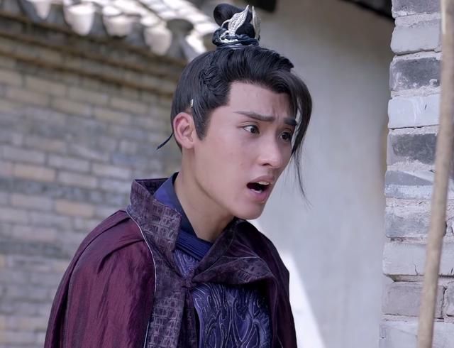 烈火如歌:迪丽热巴周渝民,颜值再高发型一样坑