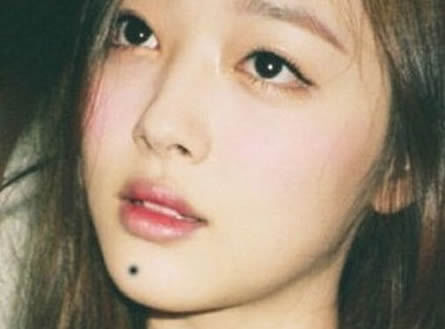 身上最好的16痣相:女人痣相说法