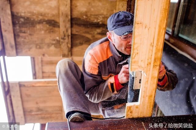 深圳女生收购一家濒临破产木头工厂,这3招,月