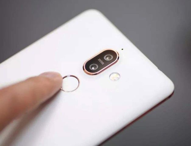 诺基亚首款骁龙845处理器旗舰手机,现在发布还