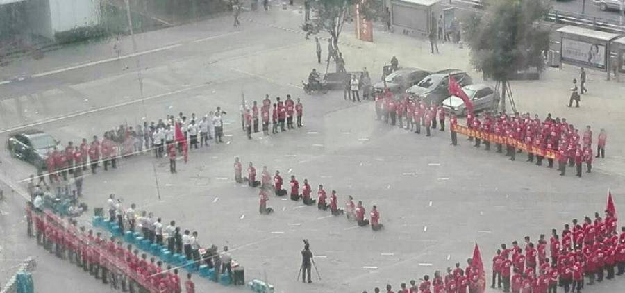 互扇耳光、裸奔、喝厕所水 奇葩企业文化哪家强 互扇耳光、裸奔、喝厕所水 奇葩企业文化哪家强