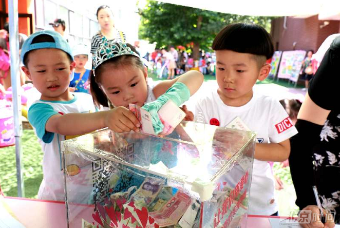 开展民风古韵传文化 俗雅盛宴润童心庆六一传