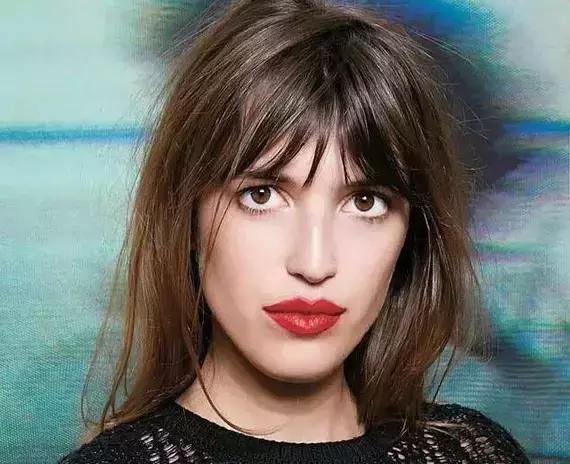 景甜、迪丽热巴和宋慧乔同款发型刘海好时尚,