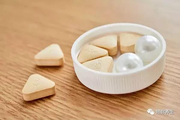 为什么口腔溃疡总是反反复复不好 该如何进行