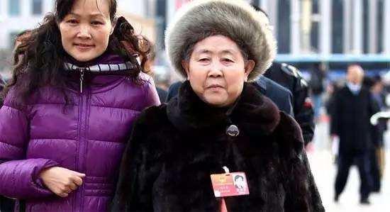 答案,然而如果问哪一位最传奇,那一定是老干妈的创始人陶华碧女士了