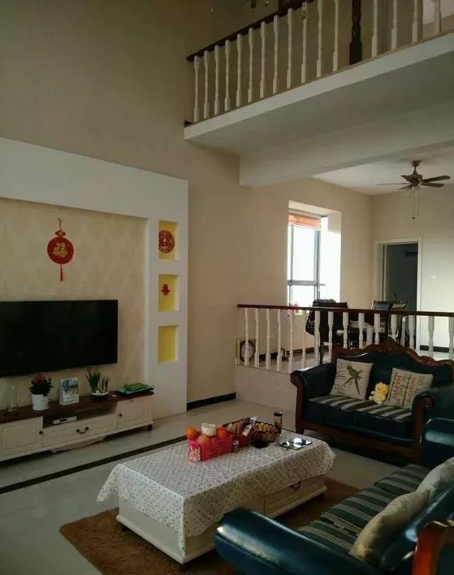 出嫁女儿盖2层半别墅给父母养老,总共花了27万