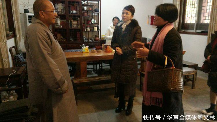 华语歌手周舟做客宜春,《禅心》唱响传承佛文